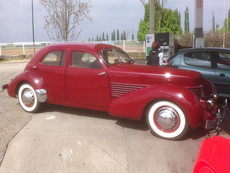 CORD 810 - 1936 - Vendue
